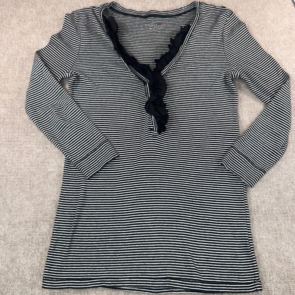 J.Crew Perfect Fit Striped V-Neck Ruffle Trim Long Sleeve Top Black White XS